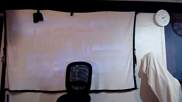 Snapshot of Brooke-lynn chatting on 12/20/24, 07:22 Brooke-lynn online show from 12/20/24, 07:22
