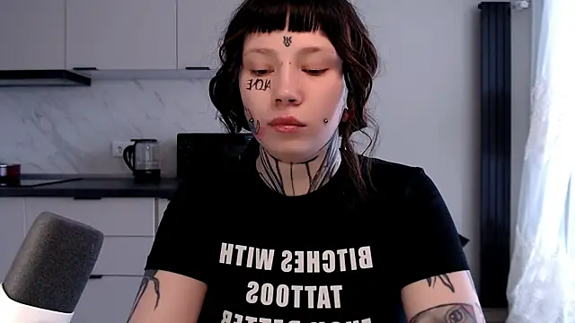 tradishka online show from 02/14/25, 09:24