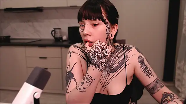 tradishka online show from 02/28/25, 05:15