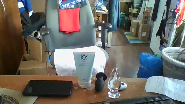 Daremeknot online show from 01/10/25, 02:34