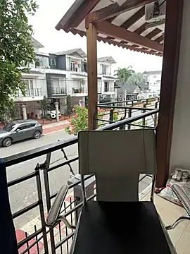 Snapshot of MrsFoucher chatting on 02/09/25, 05:22 MrsFoucher online show from 02/09/25, 05:22