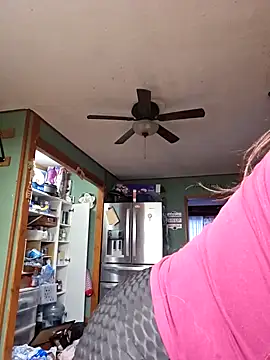 sweetkitty111 online show from 01/22/25, 10:15