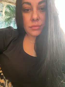 DaisyStreet online show from 11/17/25, 08:53