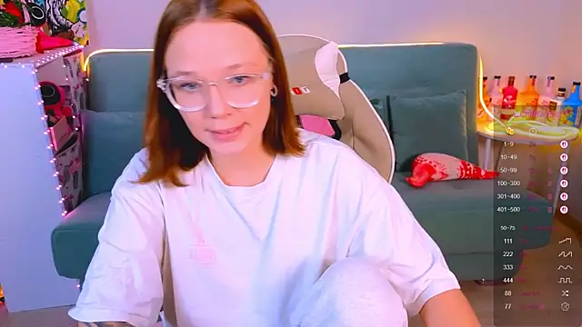 Karen morris online show from 10/18/25, 02:18