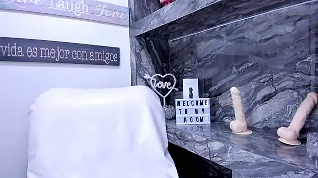 miss danika online show from 01/09/25, 11:03