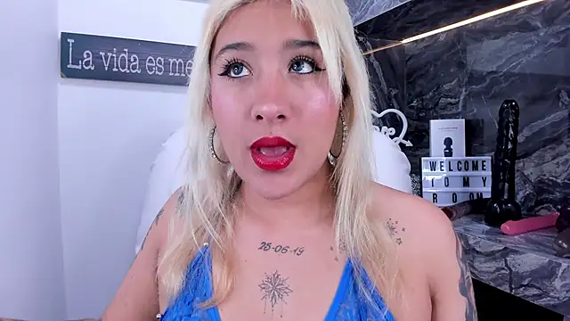 miss danika online show from 01/13/25, 11:19