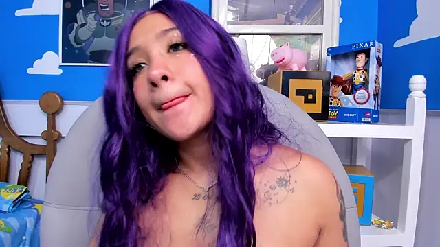 miss danika online show from 03/08/25, 02:08