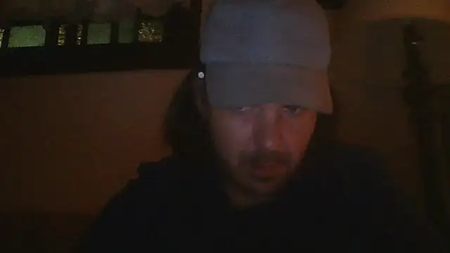 Snapshot of pumpitup123 chatting on 11/07/25, 04:01 pumpitup123 online show from 11/07/25, 04:01