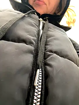 LikaCat online show from 10/06/25, 03:59