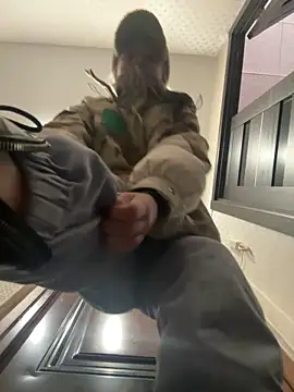 LikaCat online show from 10/13/25, 04:01