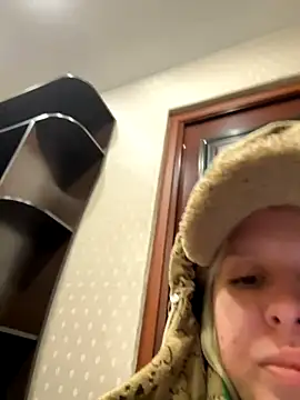 LikaCat online show from 10/15/25, 03:06