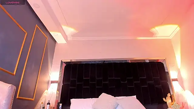 NikkySmiith online show from 01/17/25, 07:05