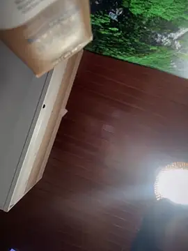 Snapshot of MarianaBenz chatting on 10/17/25, 11:18 MarianaBenz online show from 10/17/25, 11:18