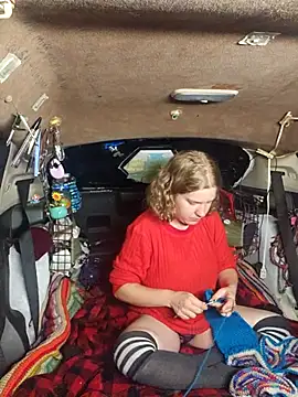 shadow199393 online show from 10/19/25, 02:56