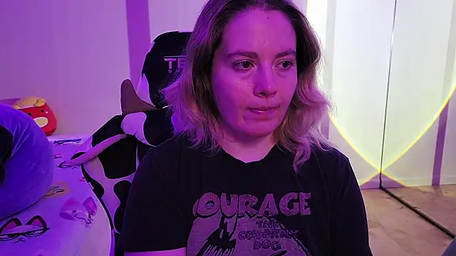 InternetFairy XO online show from 10/19/25, 01:39