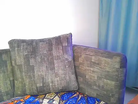Snapshot of petiteebony_81 chatting on 01/27/25, 05:58 petiteebony 81 online show from 01/27/25, 05:58