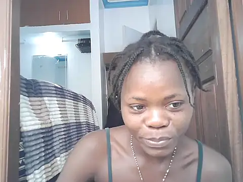 Snapshot of petiteebony_81 chatting on 02/07/25, 09:37 petiteebony 81 online show from 02/07/25, 09:37