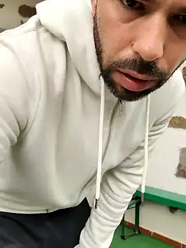 Snapshot of Jeniffer_Jarvis chatting on 02/04/25, 01:06 Jeniffer Jarvis online show from 02/04/25, 01:06