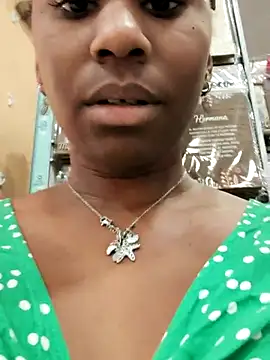 Snapshot of Jeniffer_Jarvis chatting on 03/17/25, 06:42 Jeniffer Jarvis online show from 03/17/25, 06:42