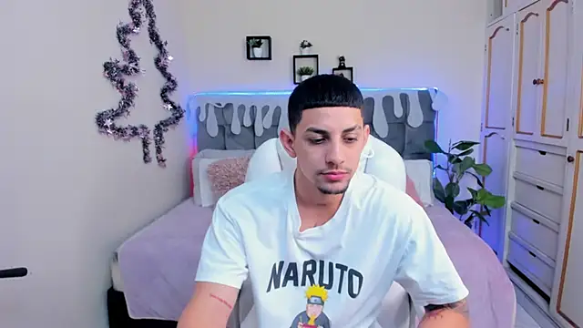 Alex cute77 online show from 12/06/24, 12:16