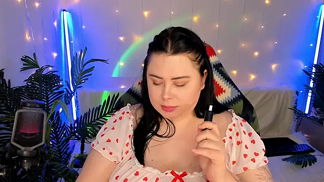 Snapshot of Akemi_BBW chatting on 01/06/25, 09:11 Akemi BBW online show from 01/06/25, 09:11