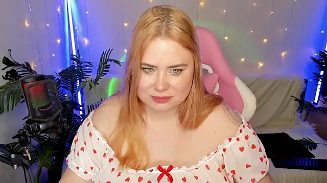 Snapshot of Akemi_BBW chatting on 01/19/25, 09:02 Akemi BBW online show from 01/19/25, 09:02