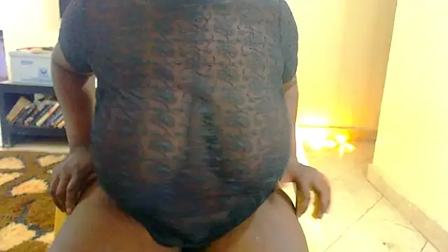 Snapshot of sunnylovexp chatting on 01/16/25, 11:37 sunnylovexp online show from 01/16/25, 11:37