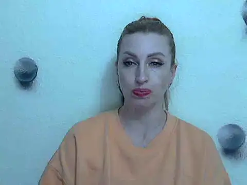 Jillian Pattie online show from 12/24/24, 05:23