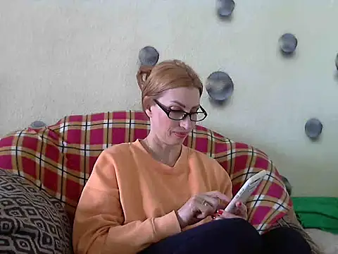 Jillian Pattie online show from 03/12/25, 10:48