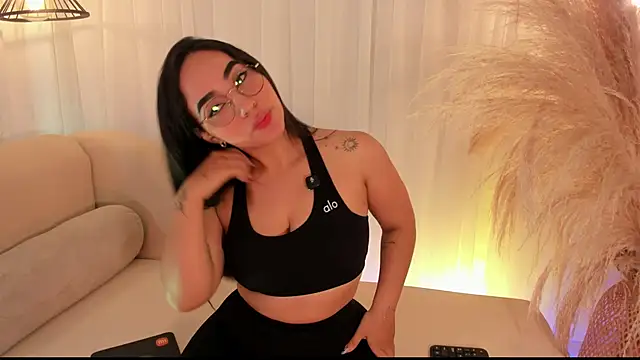 anniesweet02 online show from 10/10/25, 10:53