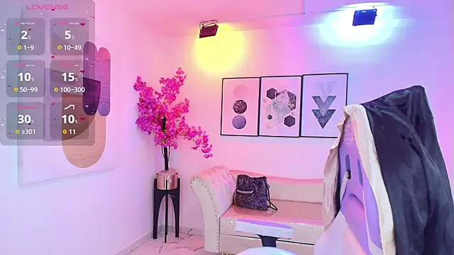 Snapshot of Isa_reel chatting on 11/13/25, 07:13 Isa reel online show from 11/13/25, 07:13