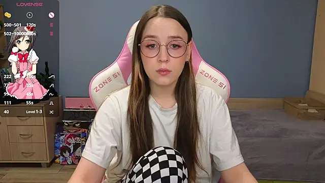 Snapshot of Sweet_frosti chatting on 01/09/25, 03:26 Sweet frosti online show from 01/09/25, 03:26