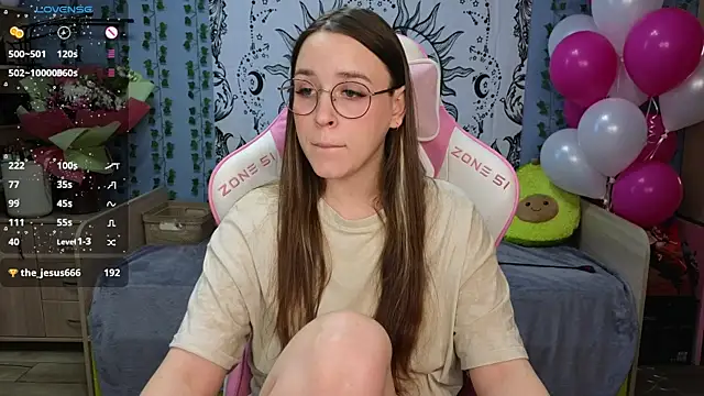 Snapshot of Sweet_frosti chatting on 01/24/25, 06:03 Sweet frosti online show from 01/24/25, 06:03