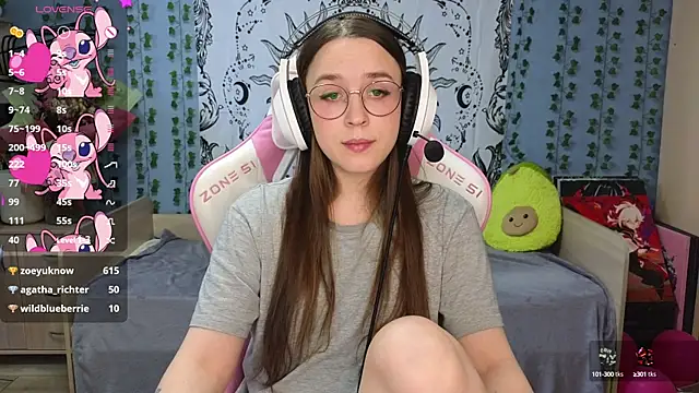 Snapshot of Sweet_frosti chatting on 02/04/25, 06:04 Sweet frosti online show from 02/04/25, 06:04