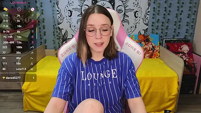 Snapshot of Sweet_frosti chatting on 03/03/25, 02:47 Sweet frosti online show from 03/03/25, 02:47