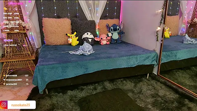 laura olssen online show from 01/11/25, 03:52