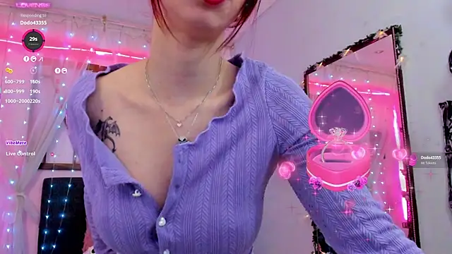 laura olssen online show from 11/07/25, 12:27