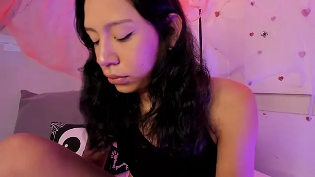 AdammClark1 online show from 10/07/25, 08:39