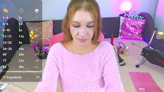 Snapshot of AlexaStoun chatting on 10/15/25, 02:06 AlexaStoun online show from 10/15/25, 02:06