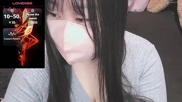 Snapshot of yuinyan3150 chatting on 02/07/25, 03:01 yuinyan3150 online show from 02/07/25, 03:01