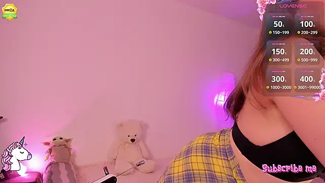 EvaUniporn online show from 10/22/25, 03:45