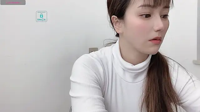 Snapshot of LIsha--170 chatting on 02/18/25, 11:44 LIsha--170 online show from 02/18/25, 11:44