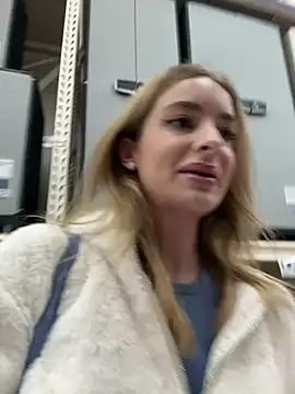 EvieEvans online show from 02/20/25, 06:24