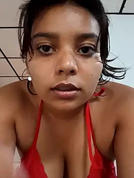 Snapshot of stefanie010 chatting on 02/14/25, 03:36 stefanie010 online show from 02/14/25, 03:36