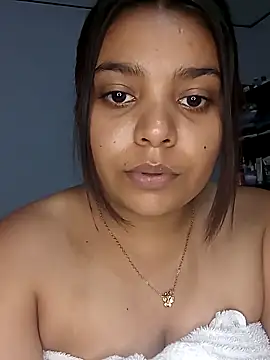 Snapshot of stefanie010 chatting on 09/08/25, 07:13 stefanie010 online show from 09/08/25, 07:13