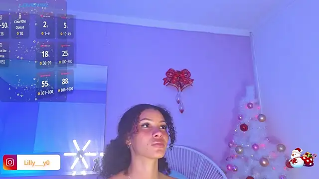 LillyDolls23 online show from 12/29/24, 06:05