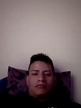 Snapshot of dantero chatting on 01/27/25, 01:52 dantero online show from 01/27/25, 01:52