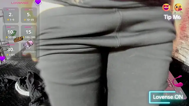 Cloee66 online show from 10/30/25, 01:01