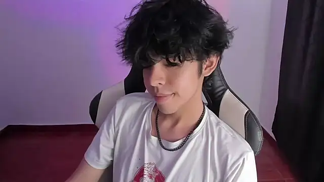 Alan26  online show from 01/18/25, 02:03