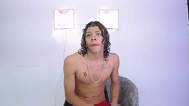 Snapshot of Harry_jhonsson chatting on 02/18/25, 05:09 Harry jhonsson online show from 02/18/25, 05:09